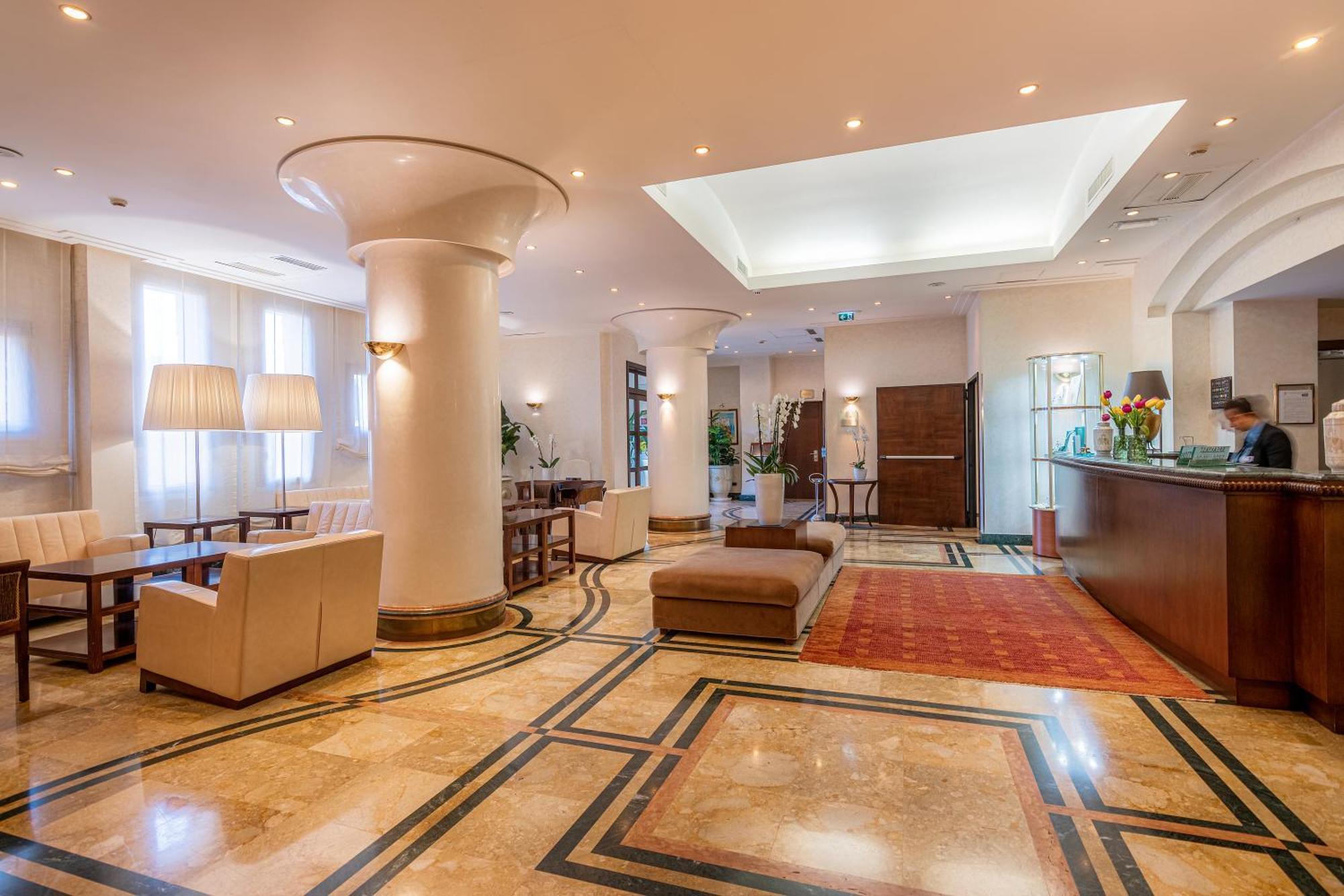 Hotel Cala Del Porto Vibo Valentia Marina Extérieur photo